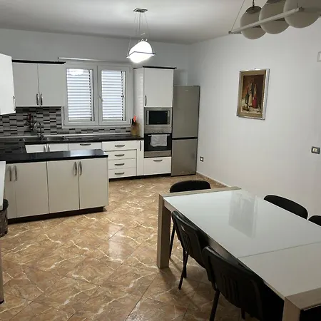 Henri's Casa de hóspedes